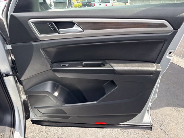 Used 2019 Volkswagen Atlas SEL FWD image 12
