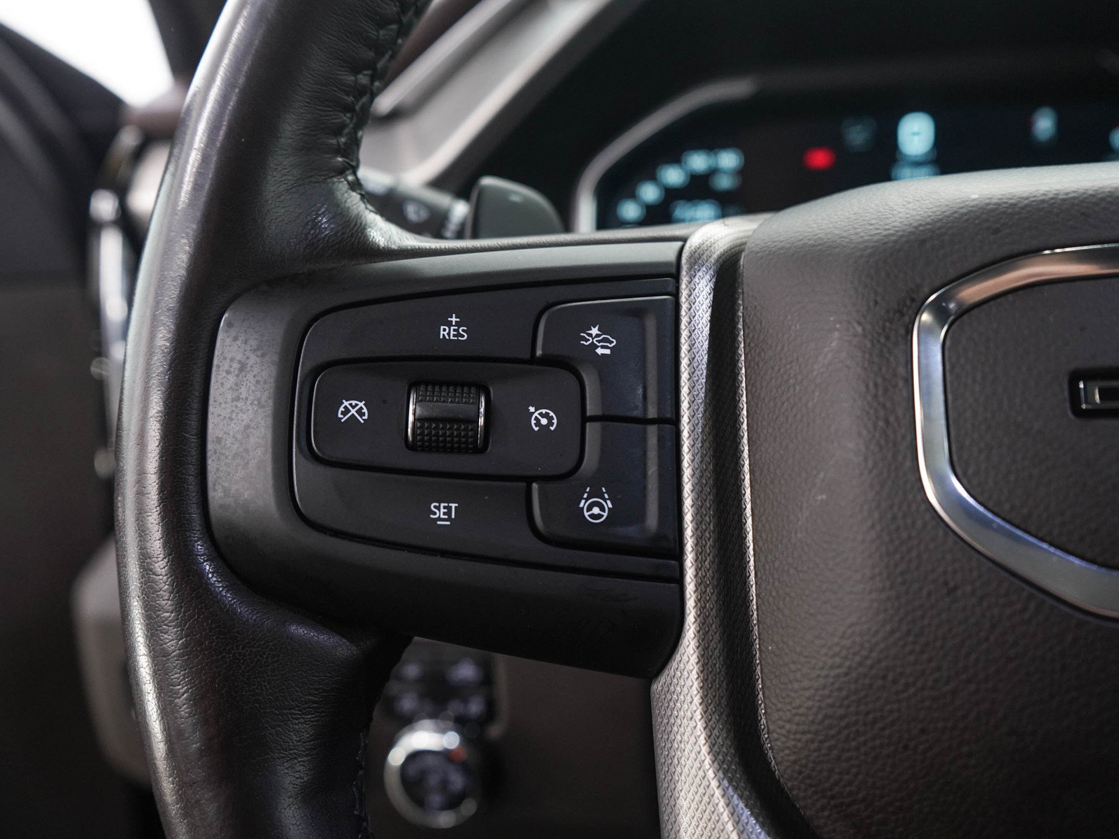 Used 2023 GMC Sierra 1500 Denali AWD/4WD image 27