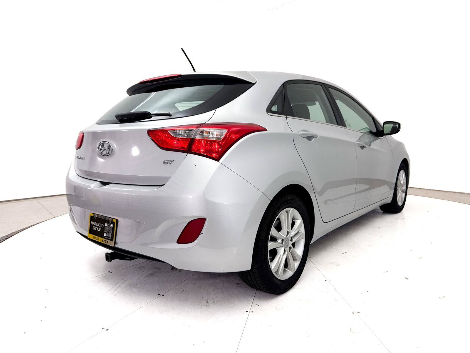 Used 2014 Hyundai Elantra GT FWD image 10