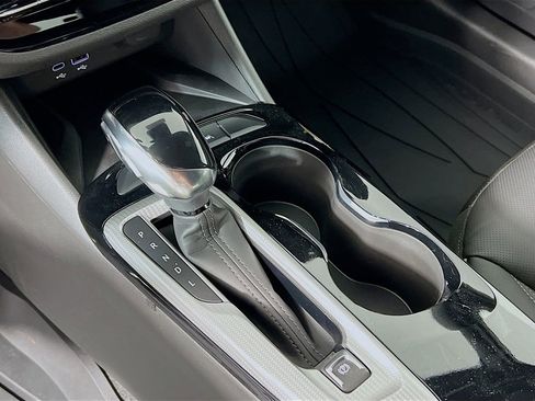 New 2025 Buick Envista Avenir image 13