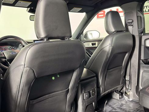 Used 2022 Ford Explorer ST-Line w/ Class IV Trailer Tow Package AWD/4WD image 31