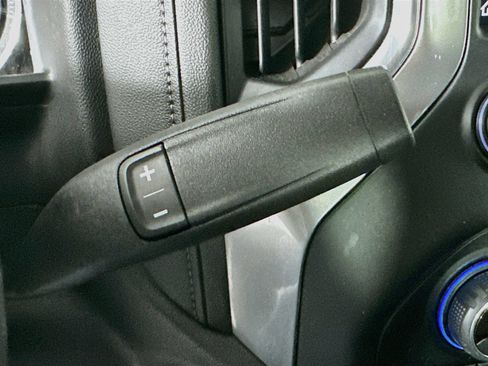 Used 2019 Chevrolet Silverado 1500 LT w/ All-Star Edition AWD/4WD image 18
