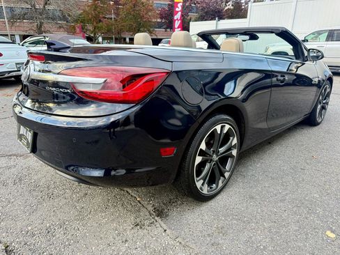 Used 2018 Buick Cascada Premium FWD image 9