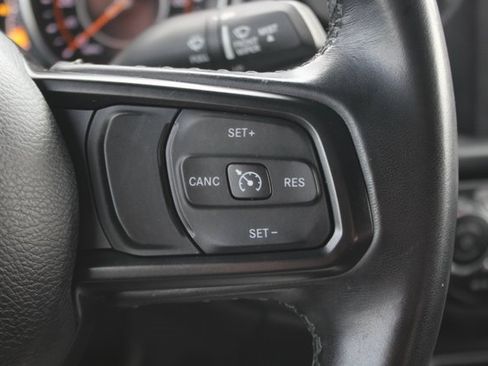 Used 2021 Jeep Wrangler Willys image 12