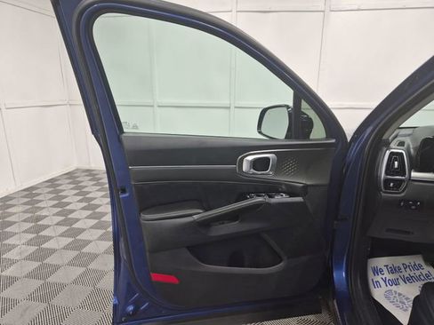 Used 2021 Kia Sorento SX image 12