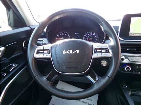 Used 2022 Kia Telluride S image 22