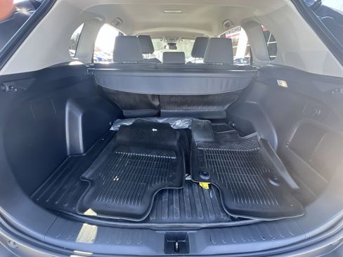 Used 2025 Toyota RAV4 XLE image 24