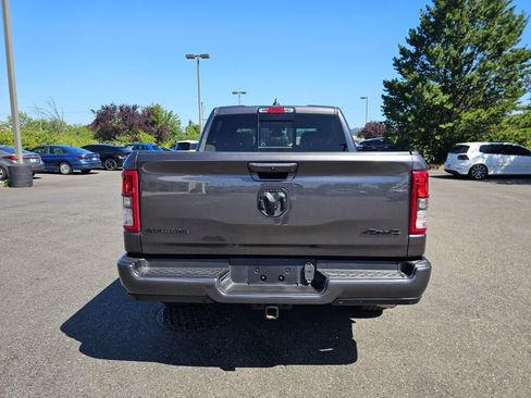 Used 2022 RAM 1500 Big Horn AWD/4WD image 6