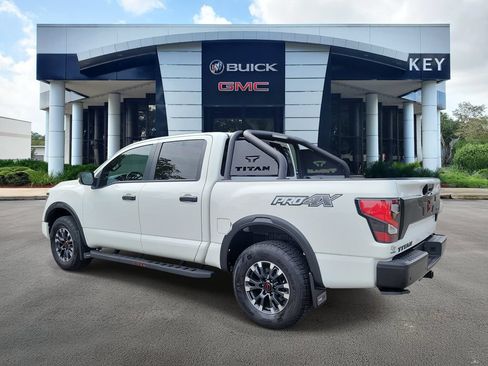 Used 2023 Nissan Titan PRO-4X w/ Pro-4x Convenience Package AWD/4WD image 3