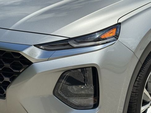 Used 2020 Hyundai Santa Fe SEL w/ Convenience Package image 9