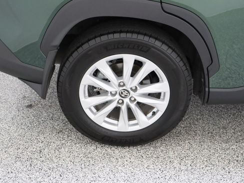 Certified 2026 Toyota Corolla Cross LE FWD image 6