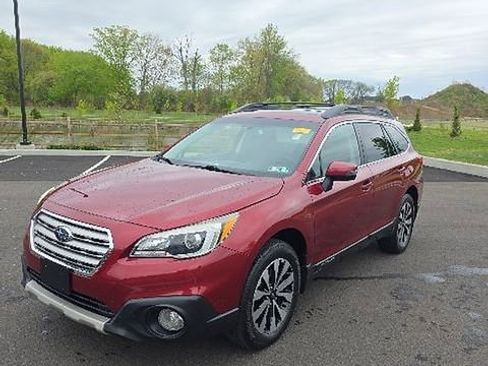 Used 2017 Subaru Outback 2.5i Limited w/ Popular Package #5 AWD/4WD image 1