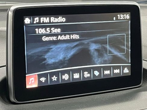 Used 2014 MAZDA MAZDA3 s Grand Touring image 24