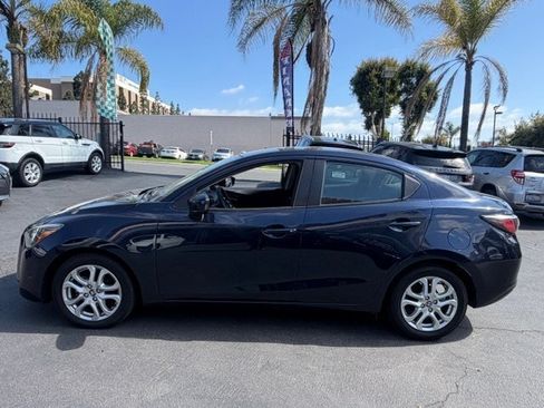 Used 2017 Toyota Yaris iA FWD image 5