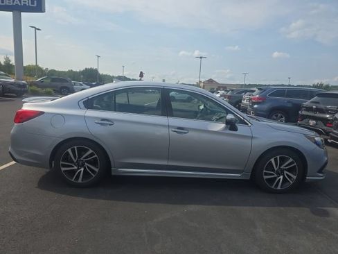 Used 2019 Subaru Legacy 2.5i Sport AWD/4WD image 5