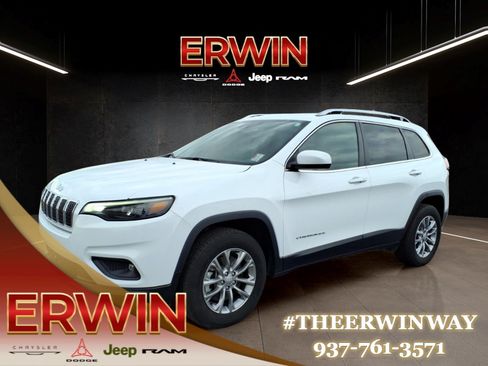Used 2021 Jeep Cherokee Latitude Lux w/ Comfort/Convenience Group AWD/4WD image 3