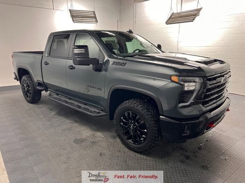 New 2026 Chevrolet Silverado 2500 LT w/ Trail Boss Package AWD/4WD image 3