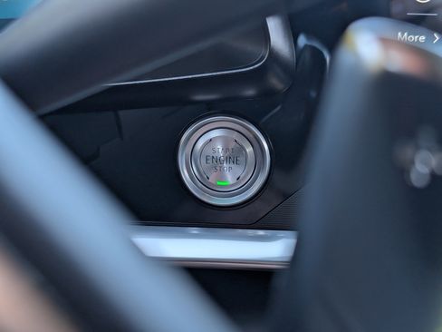 Used 2023 Chevrolet Corvette Stingray Premium Cpe w/ Z51 Performance Package image 34