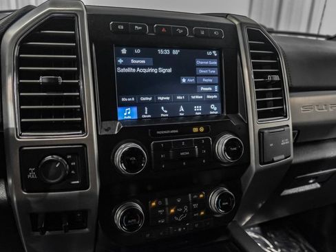 Used 2019 Ford F250 Platinum w/ Platinum Ultimate Package AWD/4WD image 26