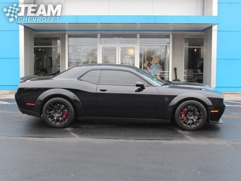 Used 2023 Dodge Challenger SRT Hellcat RWD image 3