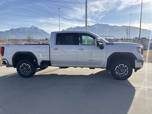 Used 2021 GMC Sierra 3500 SLT w/ Gooseneck/5TH Wheel Package image 6