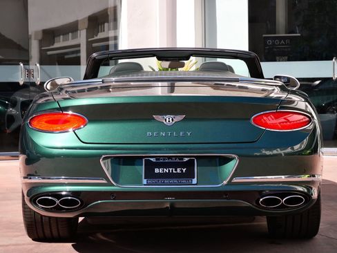Used 2022 Bentley Continental GT Mulliner AWD/4WD image 8