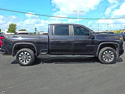 Used 2024 Chevrolet Silverado 2500 Custom w/ Custom Convenience Package AWD/4WD image 5