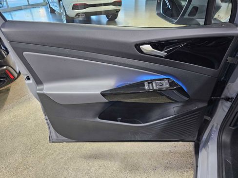 Used 2022 Volkswagen ID.4 Pro image 20