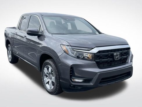 Certified 2025 Honda Ridgeline RTL image 8