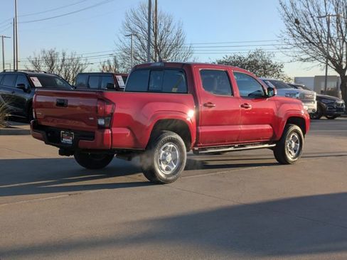 Used 2023 Toyota Tacoma SR image 6
