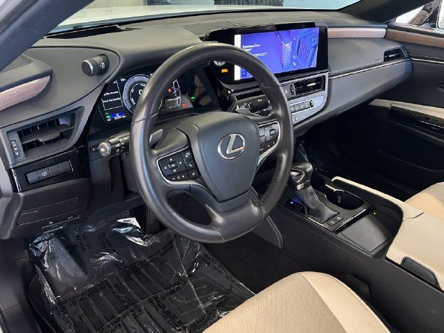 Used 2024 Lexus ES 300h w/ Premium Package FWD image 19