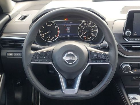 Used 2023 Nissan Altima 2.5 SV image 27