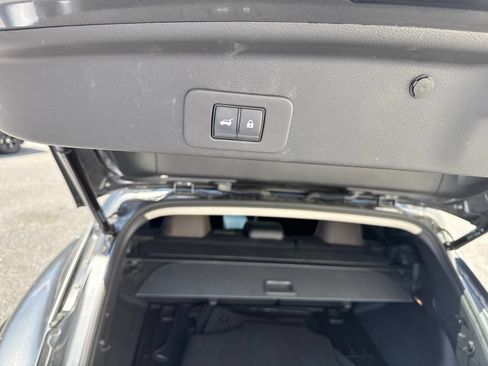 Used 2025 Nissan Murano Platinum w/ Cargo Package AWD/4WD image 12