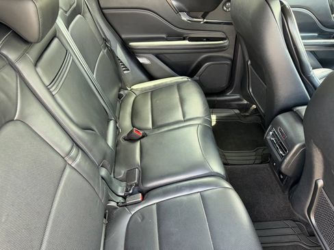Used 2020 Lincoln Corsair Reserve w/ Equipment Group 201A FWD image 17