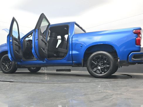 Used 2023 Chevrolet Silverado 1500 Custom image 44
