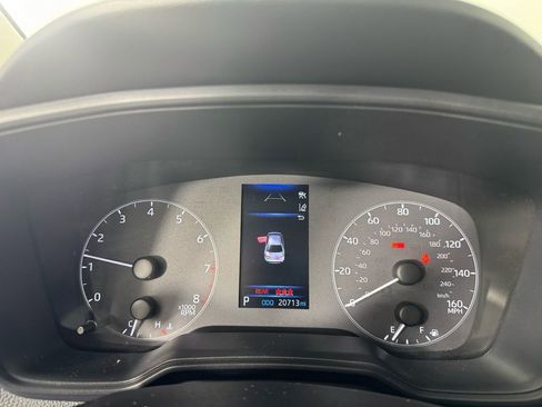 Used 2025 Toyota Corolla LE image 22