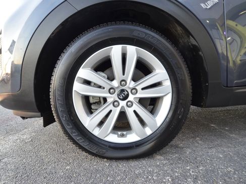 Used 2018 Kia Sportage LX w/ LX Technology Package image 52