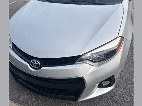 Used 2016 Toyota Corolla S Premium image 1