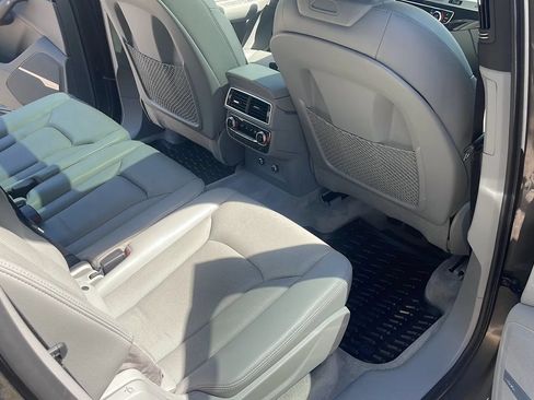 Used 2018 Audi Q7 2.0T Premium Plus AWD/4WD image 13