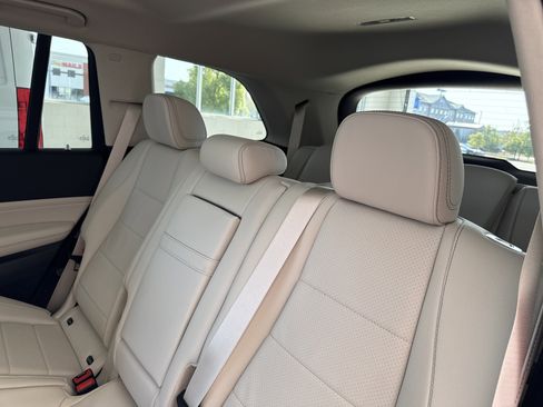 New 2026 Mercedes-Benz GLS 450 4MATIC image 33