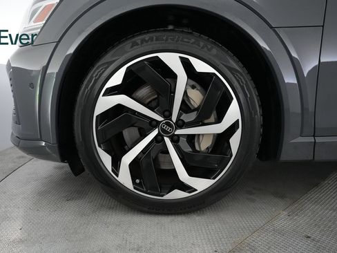 Used 2024 Audi Q8 e-tron Premium Plus w/ Premium Plus Package AWD/4WD image 19