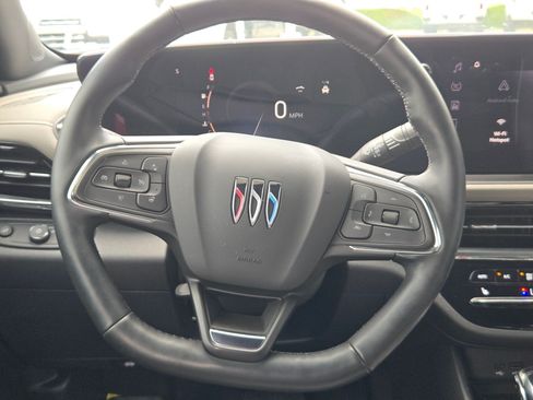 Used 2026 Buick Envista Avenir FWD image 18