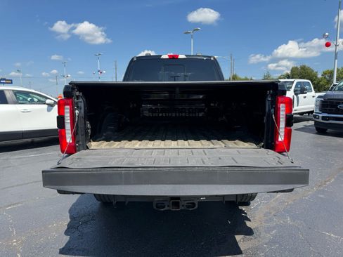 Used 2024 Ford F250 XLT w/ Black Appearance Package AWD/4WD image 23
