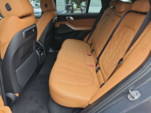 Used 2026 BMW X5 xDrive40i w/ M Sport Package AWD/4WD image 20