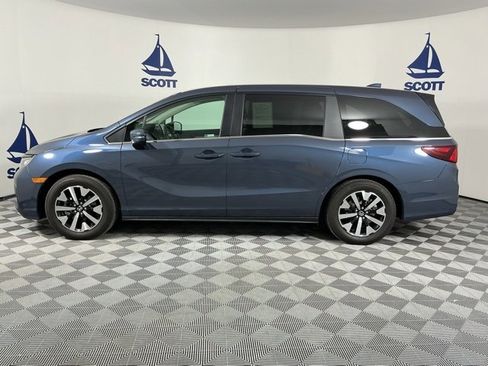 Used 2026 Honda Odyssey EX-L image 4