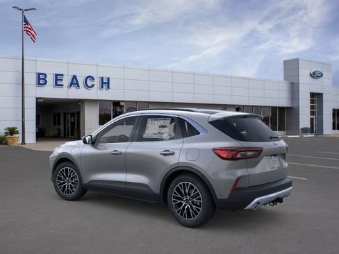 Used 2025 Ford Escape SE w/ PHEV Premium Package FWD image 5