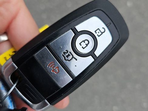 Used 2024 Ford Escape ST-Line image 33