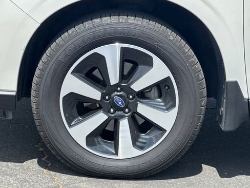 Used 2018 Subaru Forester 2.5i Premium AWD/4WD image 27