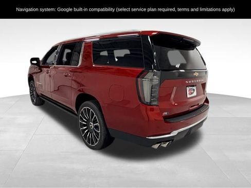 Certified 2025 Chevrolet Suburban High Country image 4