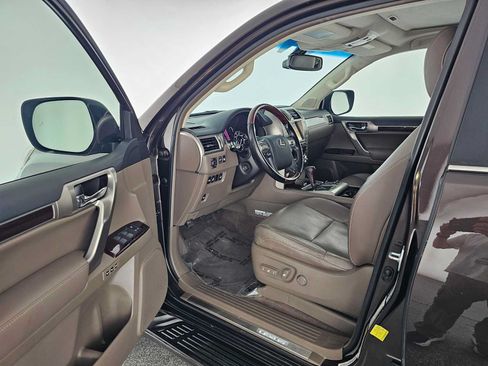 Used 2018 Lexus GX 460 Luxury AWD/4WD image 21